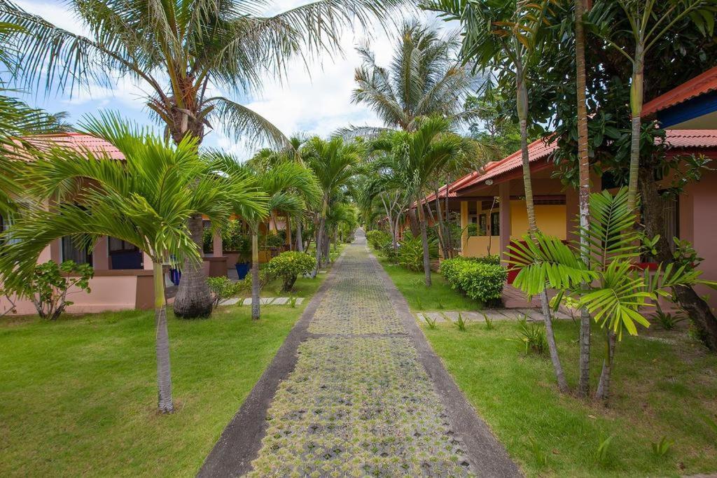 Samui Mermaid Beachfront Плажа Банграк Екстериор снимка