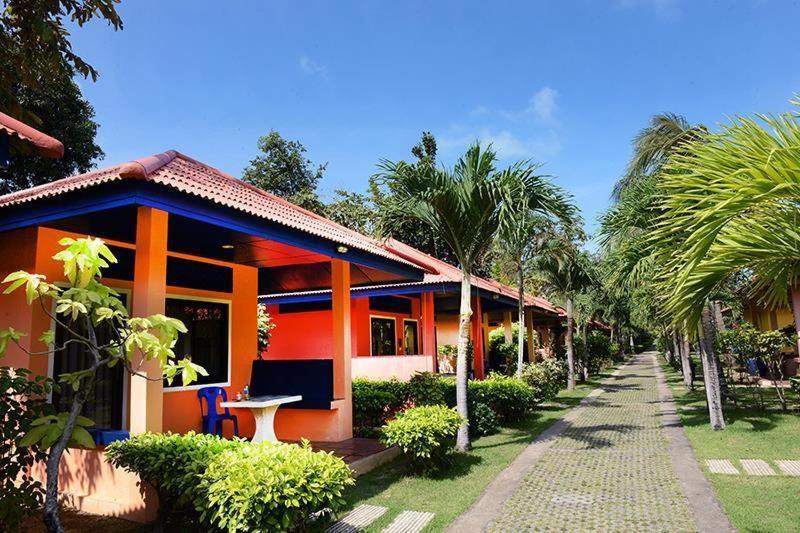 Samui Mermaid Beachfront Плажа Банграк Екстериор снимка